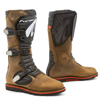 motorcycle boots Forma Boulder Dry brown waterproof 